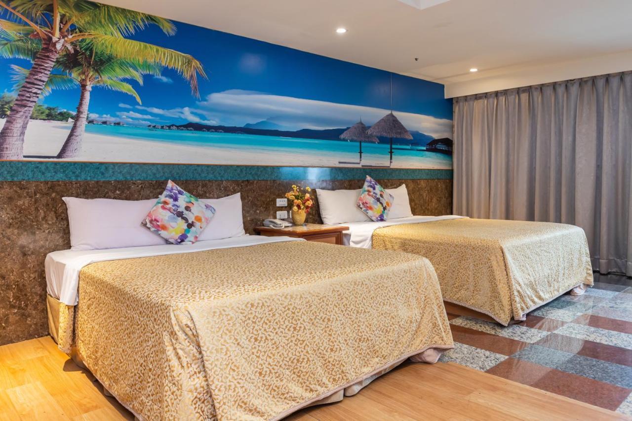 Yi Pin Business Hotel Taoyuan Bagian luar foto